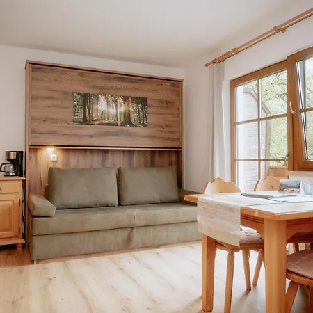Farm stay Biobauernhof Poidlbauer